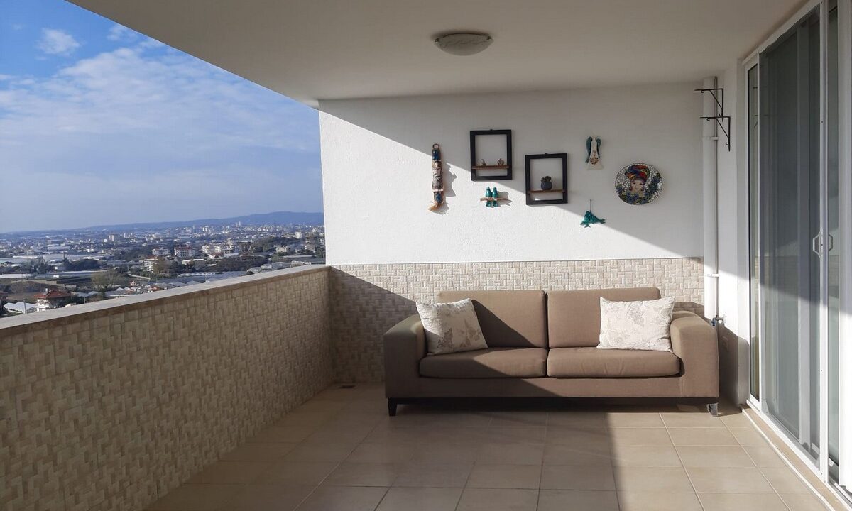 WhatsApp Image 2022-12-15 at 12.44.00 (1)