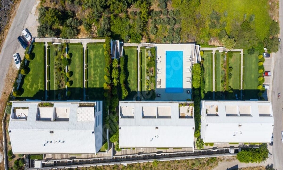 WhatsApp Image 2022-12-15 at 12.44.00 (8)