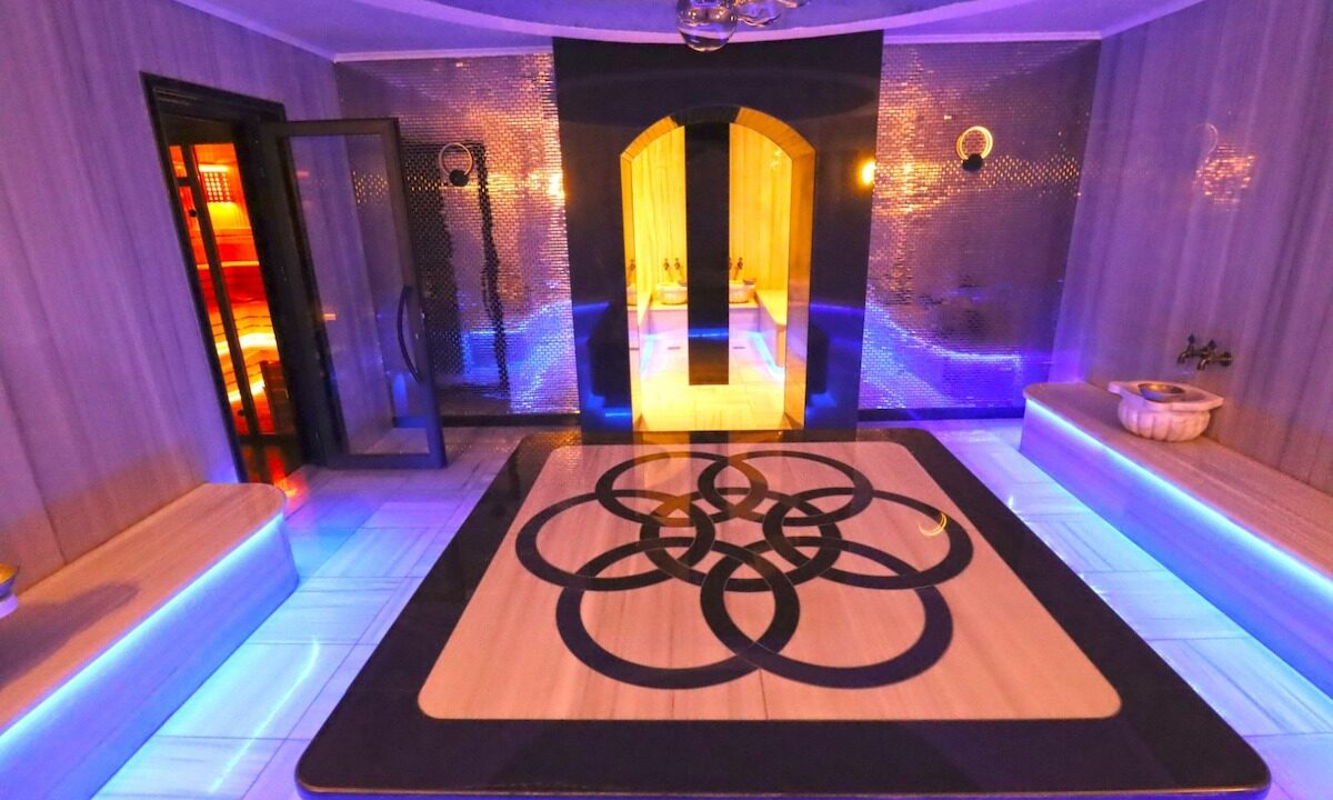 de2161c8-3df7-4cca-a9d4-81251d0ce899